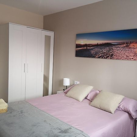 Hostal Mari En La Laguna, Alquiler Habitacion Privada En Hostal, 6 Habitaciones Cerca De La Universidad Y Aeropuerto Norte, 3 Banos Compartidos La Laguna  Ngoại thất bức ảnh