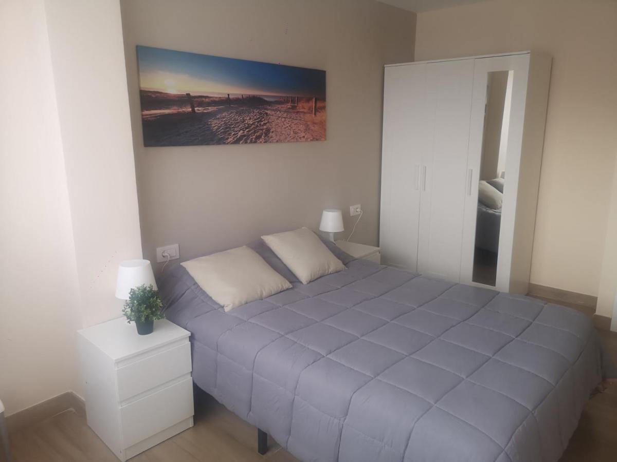 Hostal Mari En La Laguna, Alquiler Habitacion Privada En Hostal, 6 Habitaciones Cerca De La Universidad Y Aeropuerto Norte, 3 Banos Compartidos La Laguna  Ngoại thất bức ảnh